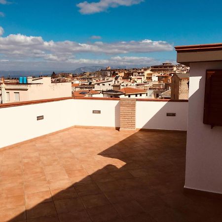 Cav Mameli Aparthotel Dorgali Exteriör bild