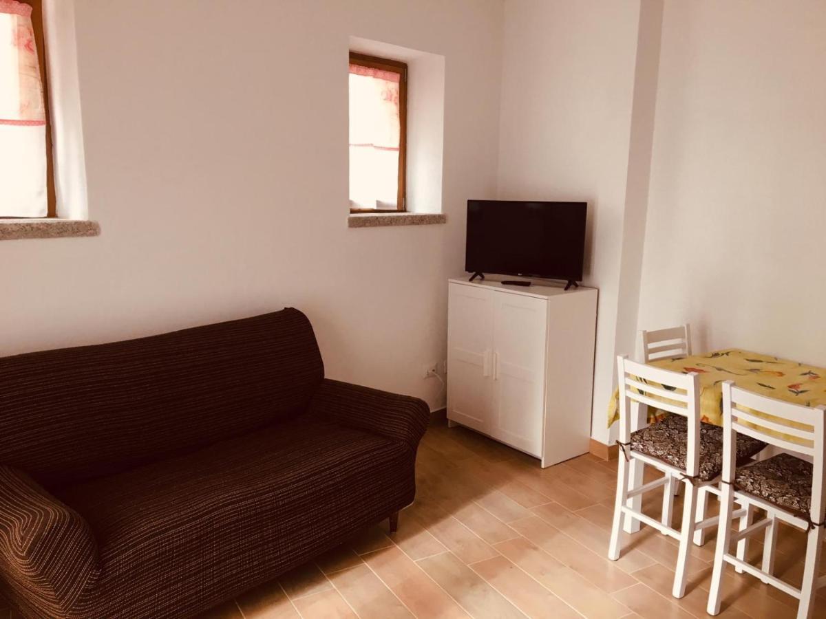 Cav Mameli Aparthotel Dorgali Exteriör bild