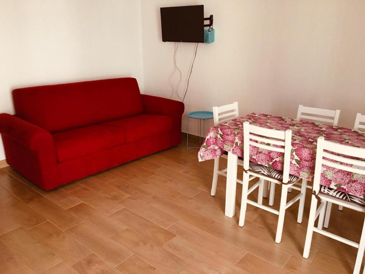 Cav Mameli Aparthotel Dorgali Exteriör bild